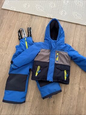 Bright Blue Kids Hooded Snow Jacket with Neon Yellow Accents